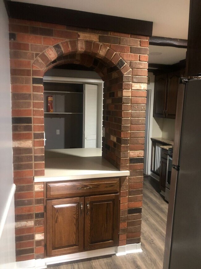 Photo - 1458 Monroe St Unit 1458 Monroe Street Apt 2