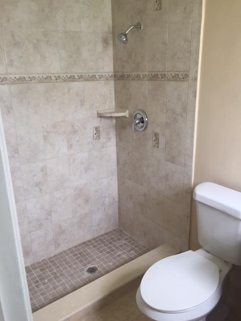 Photo - 2726 NE 5th Ave