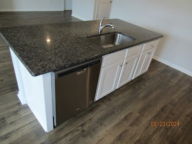 Photo - 2155 Ainsley Dr