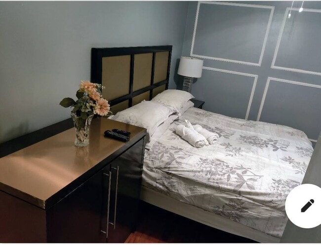 Photo - 5138 S Wabash Ave