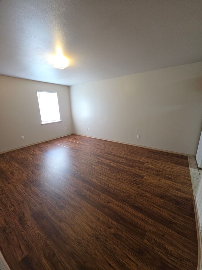 Photo - 822 N El Paso Ave Unit C