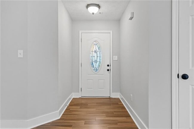 Photo - 1245 Hillcrest Glenn Cir