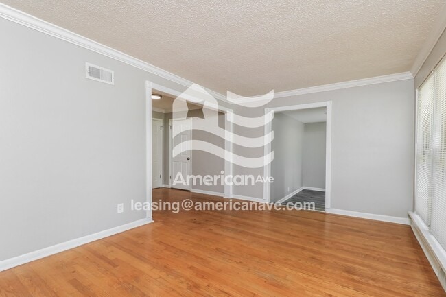 Photo - 4507 June Ave