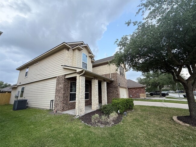 Photo - 30515 Woodson Trace Dr