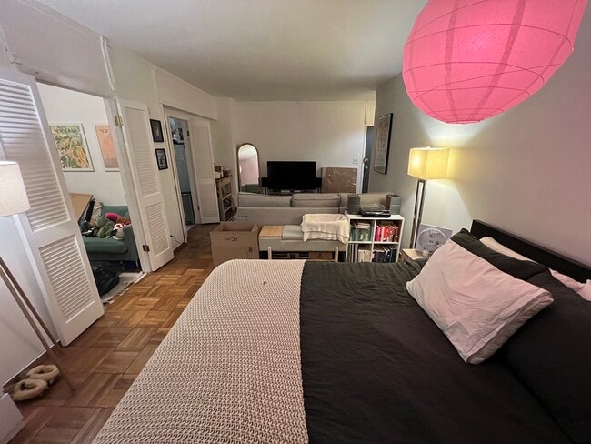 Photo - 1711 Massachusetts Ave NW Unidad 203