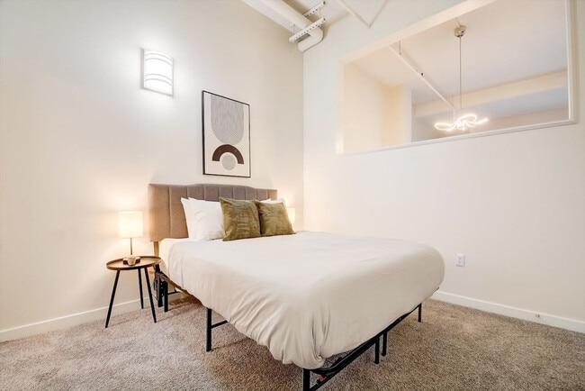 Photo - 50 N Illinois St Unit ID1014563P