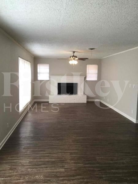 Photo - 7000 Meadowbrook Dr