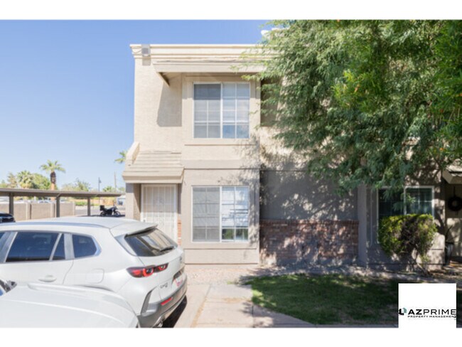 Photo - Discover the essence of Contemporary Livin...