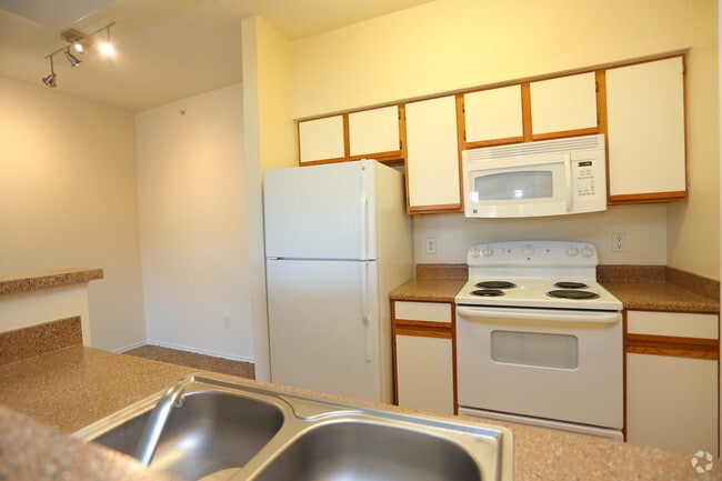 Polo Club Apartments For Rent in San Antonio, TX