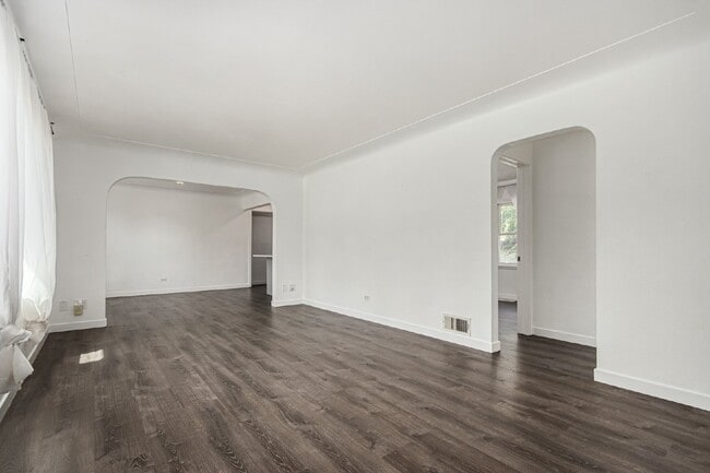 Photo - Lovely three bed / one bath home for rent Unit 1