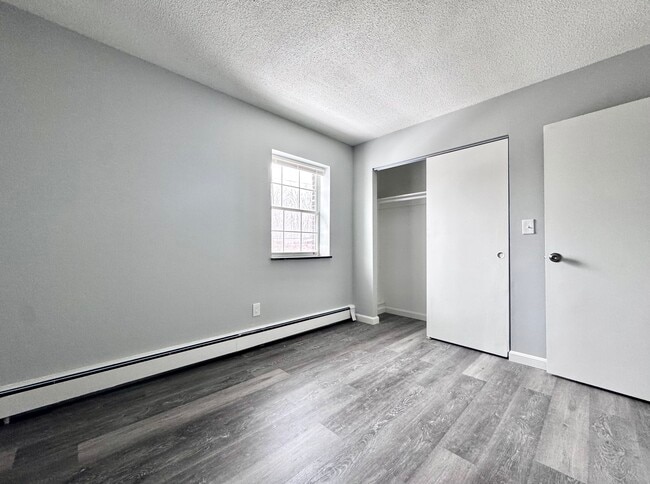 Silver Lake Apartments