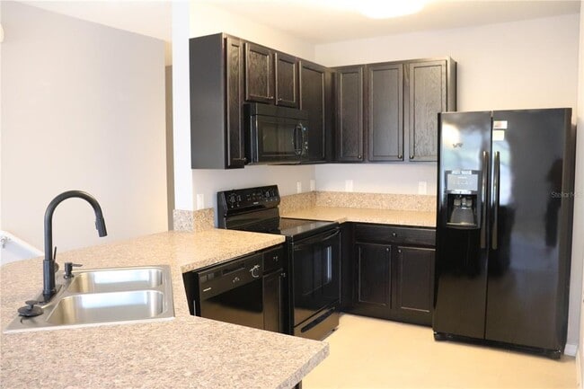 Photo - 3740 Seneca Club Loop Unit 39