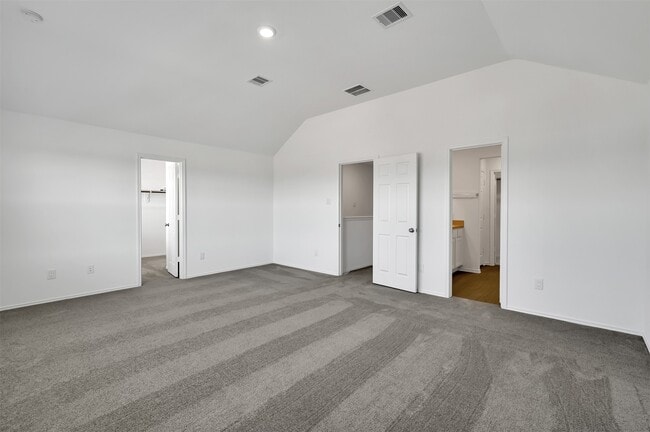 Building Photo - 1615 Oleander Grns Dr