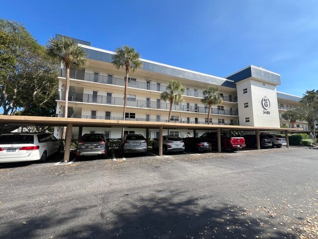 Building Photo - 3401 Spanish Trail Unit 148