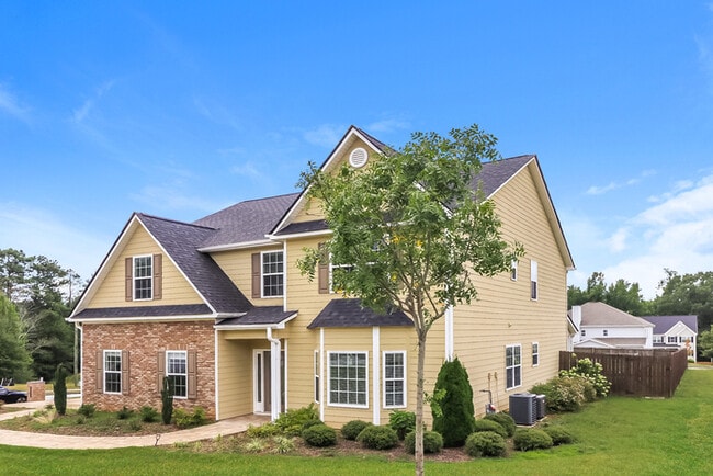 Photo - 6013 Locklear Way