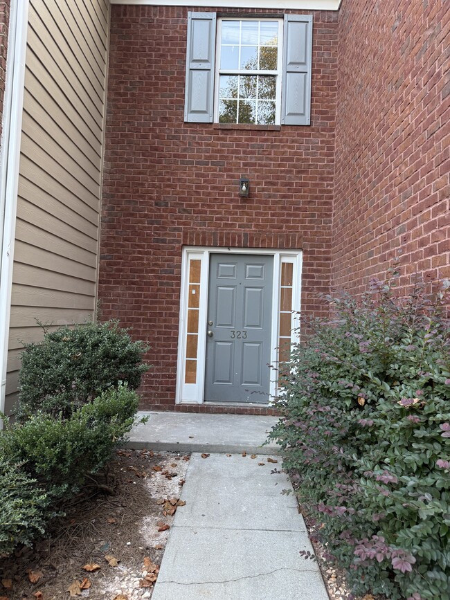 Photo - 323 Parc River Blvd