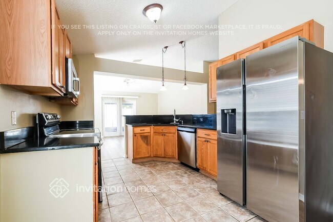 Photo - 120 Crown Colony Way