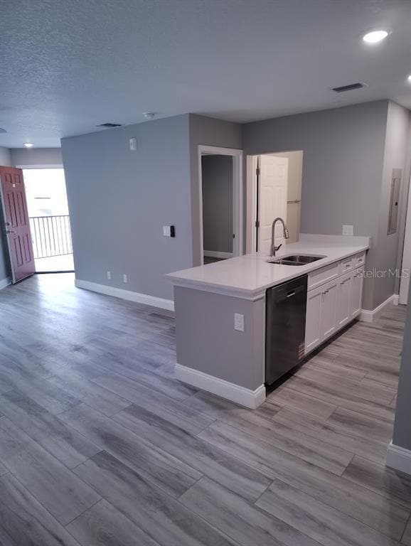 Photo - 3024 Parkway Blvd Unit 202