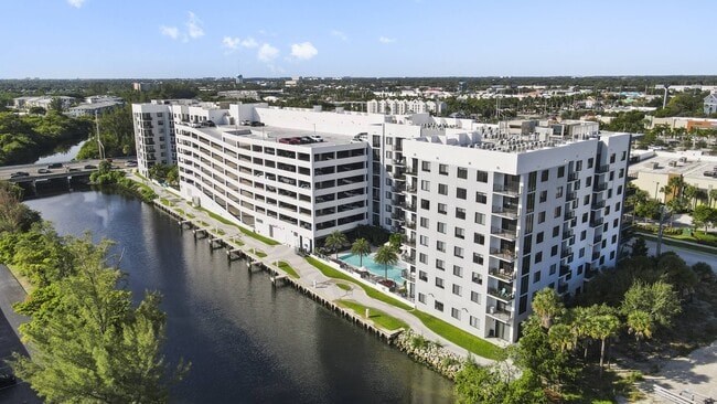 Photo - Oasis Pointe