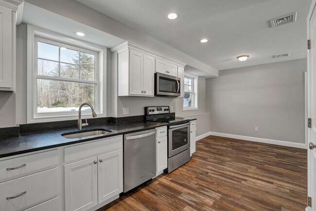 259 Stage Rd Unit 2