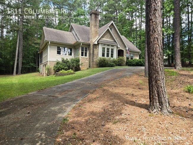 Photo - 1811 Columbine Rd