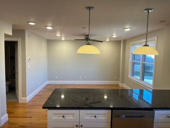 Photo - 45 Spring St Unit 6