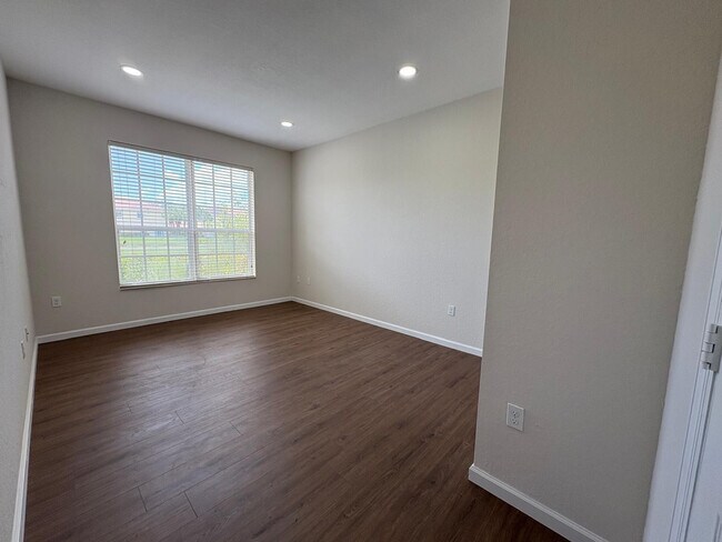 Photo - 3245 NW 31st Terrace