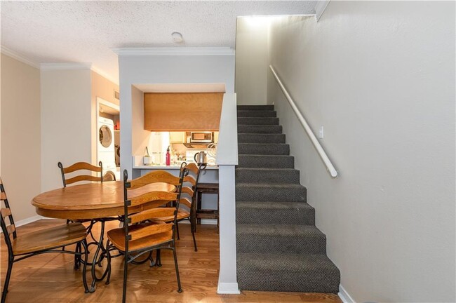 Photo - 2510 San Gabriel St Unit 305