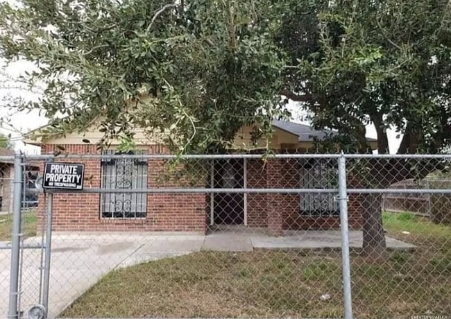 Photo - 710 W Starr Ave