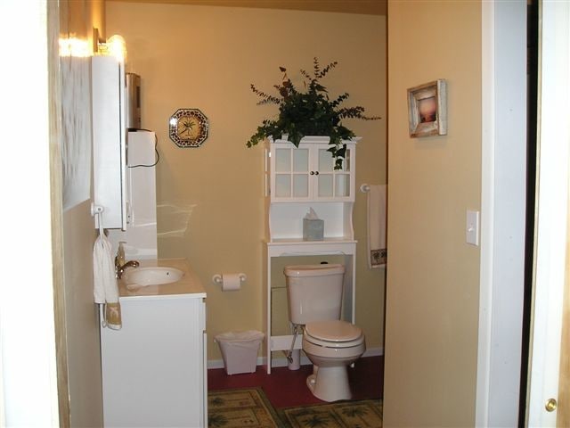 full bath and walk in closet
