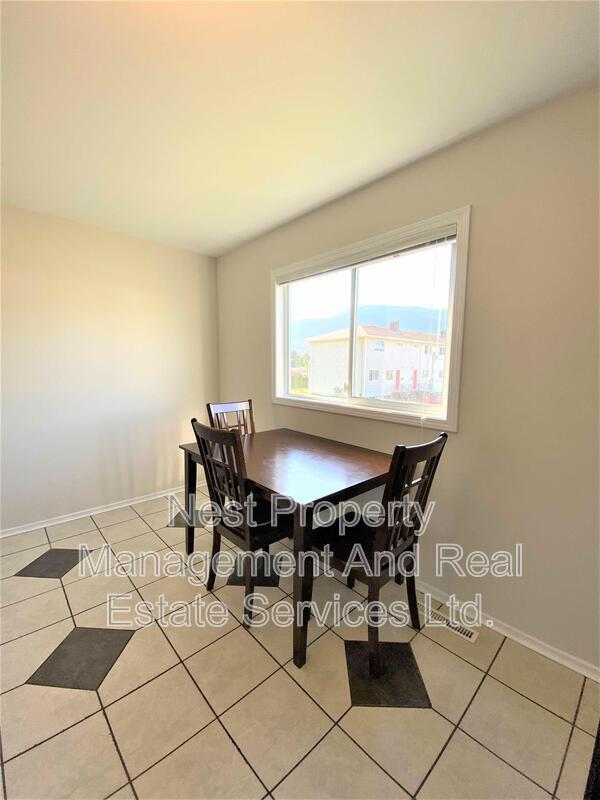 Photo - 24 Little Wedeene St