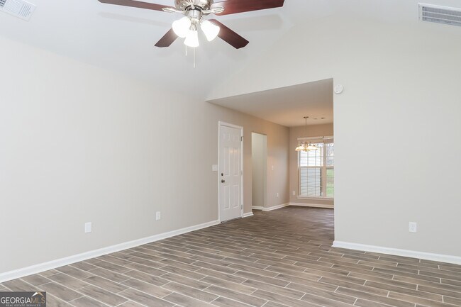 Photo - 312 Harris Ave