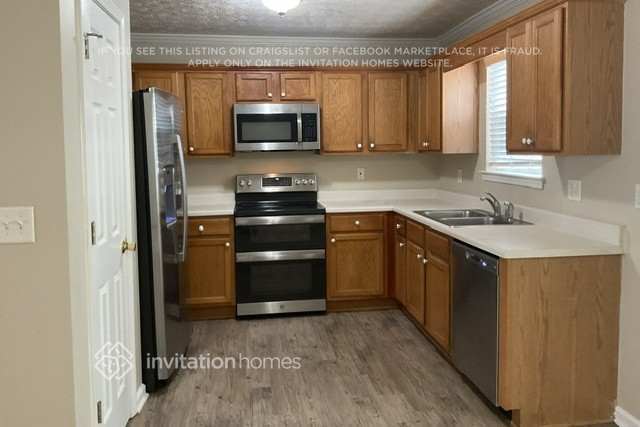 Photo - 175 Dillion Dr