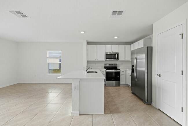 Photo - 6669 SW 81st Lp