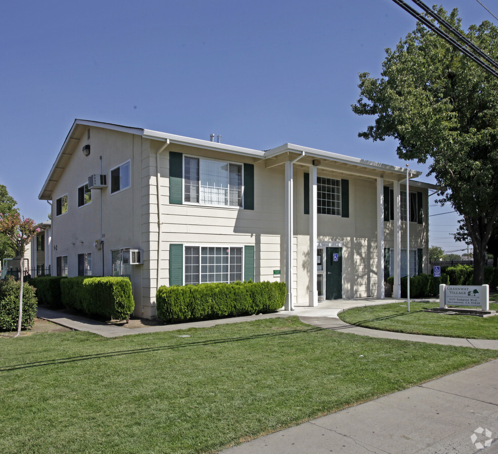 Photo - Greenway Village Apartments