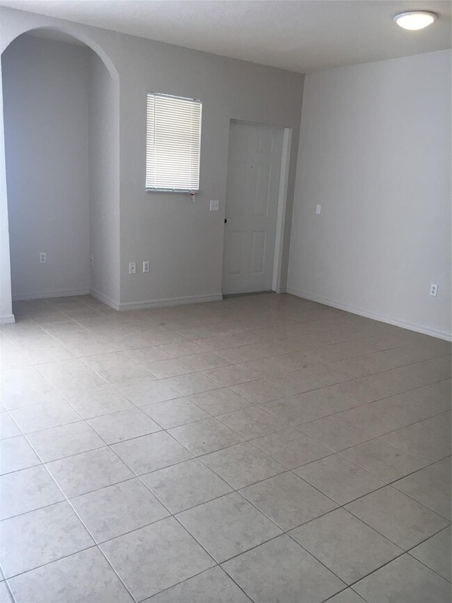 Photo - 1712 Belmont Ln