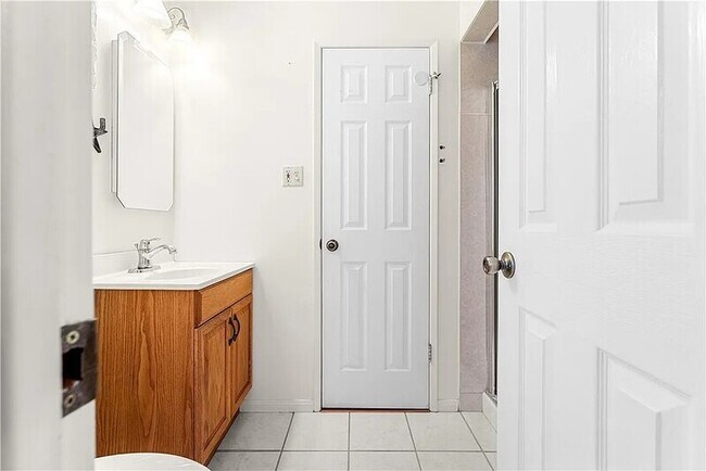 Photo - 116 E Campus View Dr