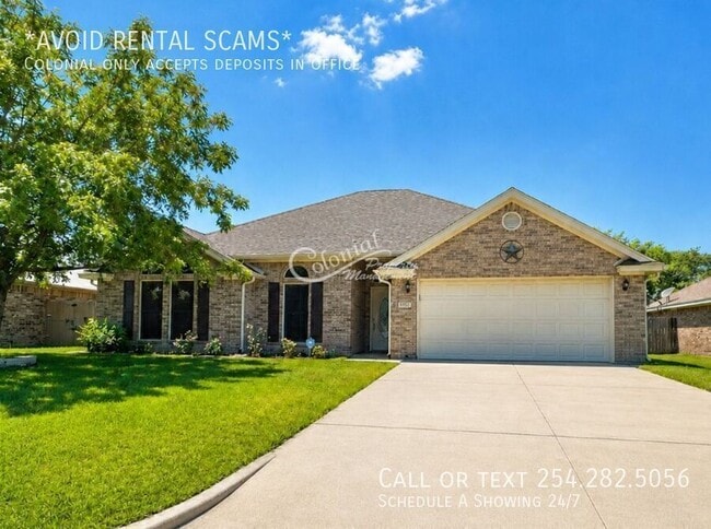 Building Photo - 2032 Stonehenge Dr