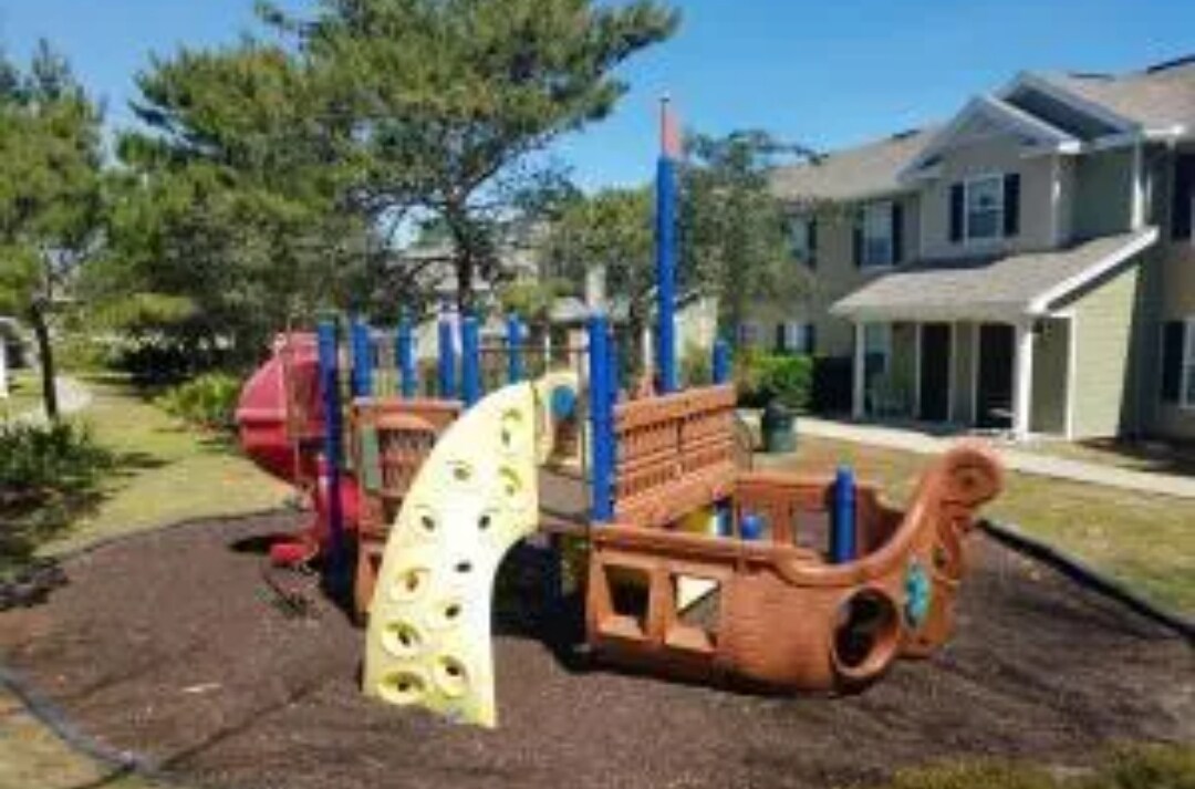 Photo - 1507 Lighthouse Rd
