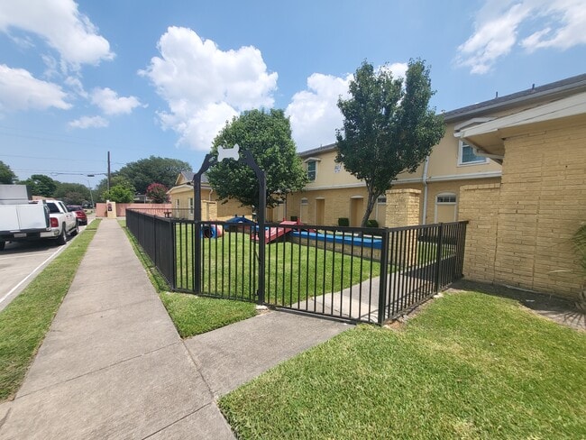 Photo - Welcome to The Palms