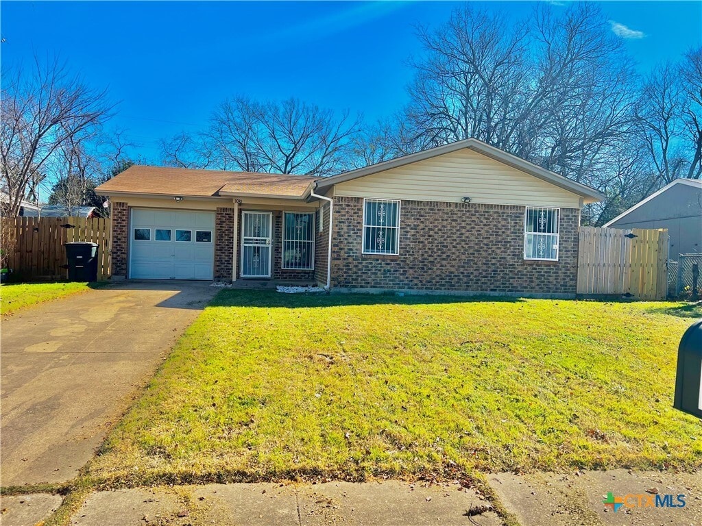 Photo - 1010 San Antonio St