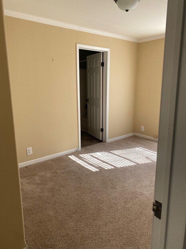 81 Crest Oak Dr Rental House Rental in Starkville, MS