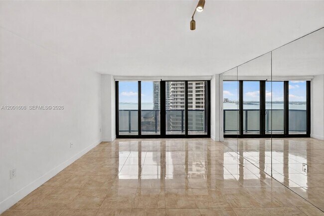 Photo - 600 NE 36th St Unit 1220