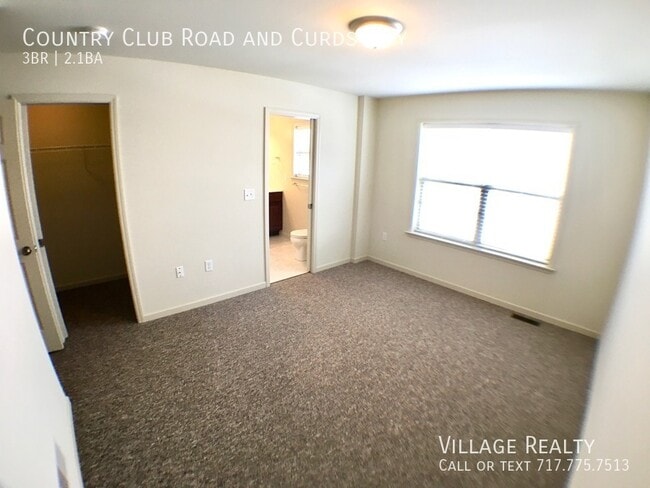 Photo - 705 Country Club Rd