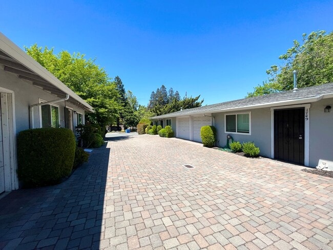 Photo - 1751 Parkside Dr Unit 1753