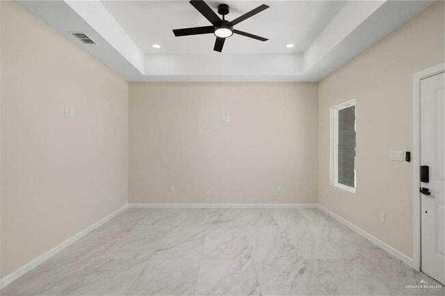 Photo - 11 Skyview St Unit 1