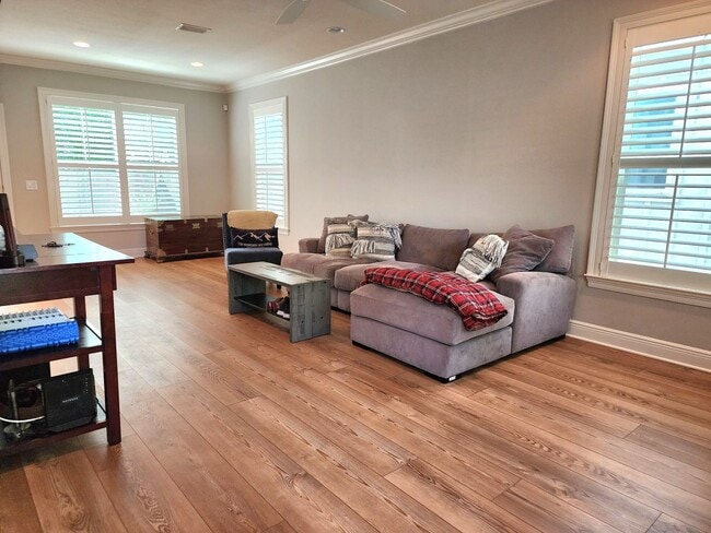 Photo - Stunning 2-story Home in the Coveted East Pensacola Heights!