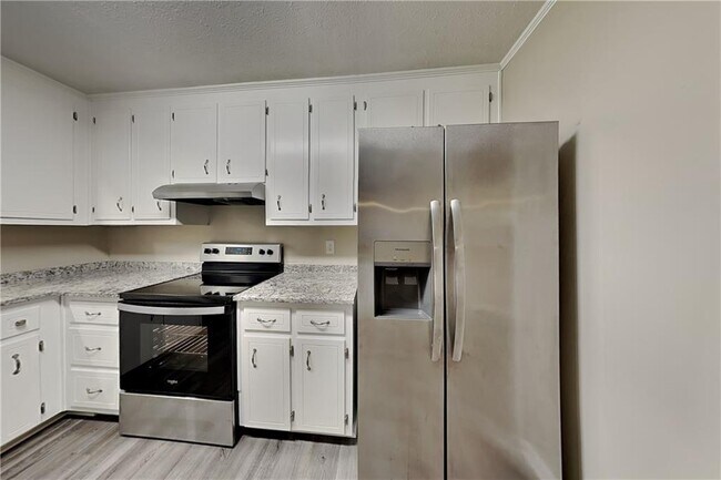 Photo - 3023 Timberline Rd