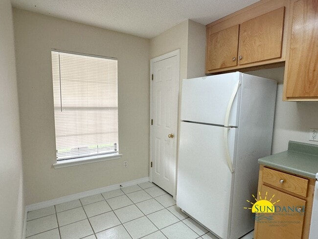 Photo - Lovely 2 Bedroom Unit in Navarre