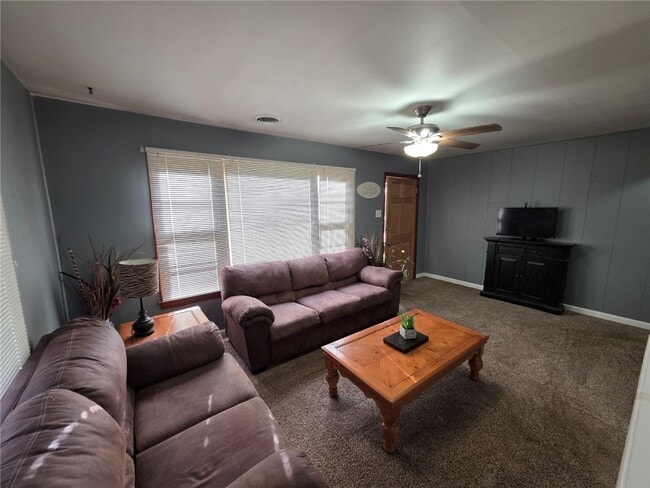 Photo - 301 Washington St